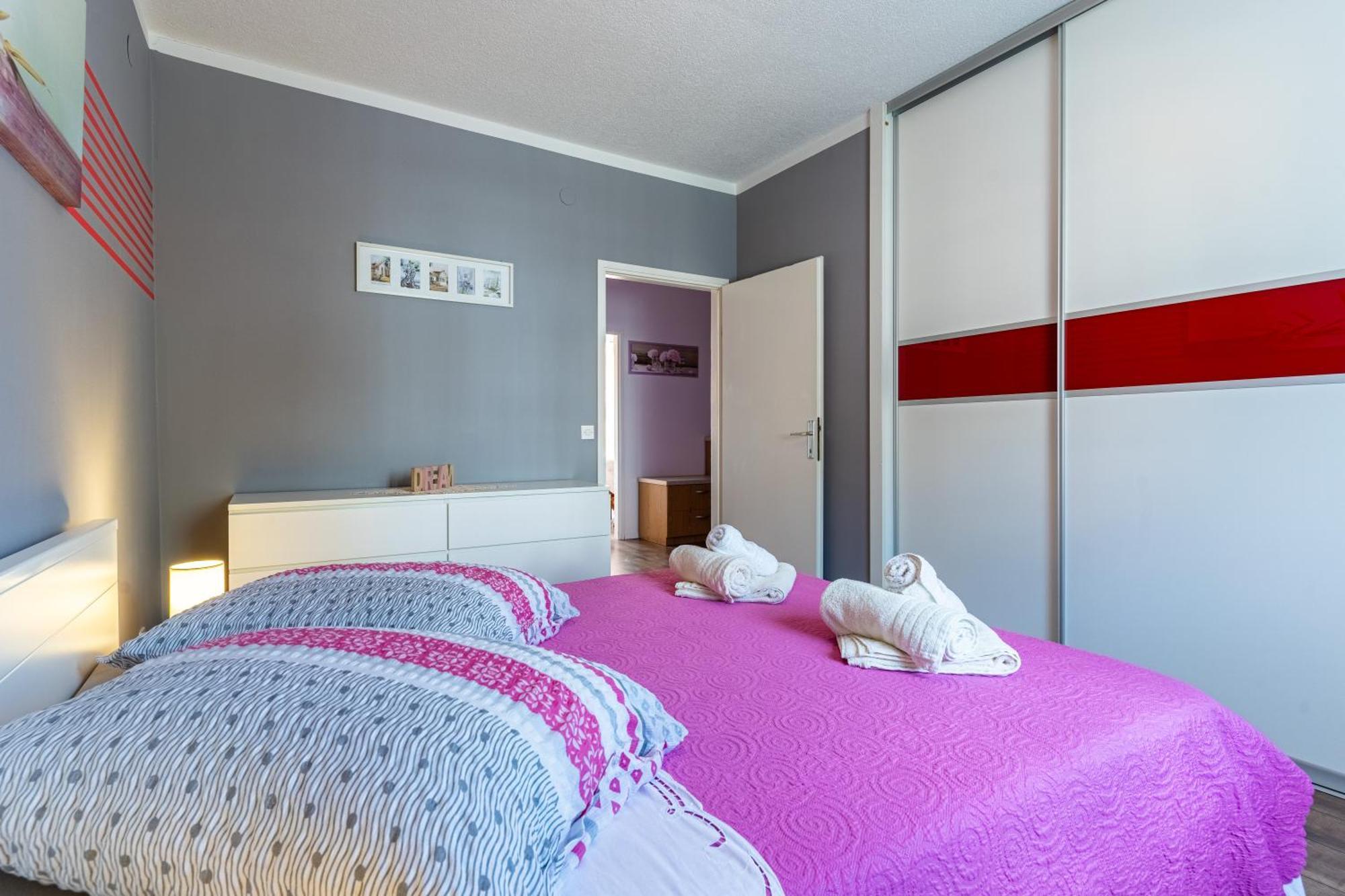 קרס Apartman Laura מראה חיצוני תמונה